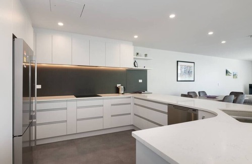 Mount Maunganui Apartamento | Oceanside Apartment with Iconic Views!
