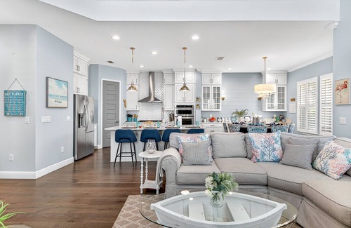 Redington Beach Casa | Exquisita casa de playa con vistas al agua