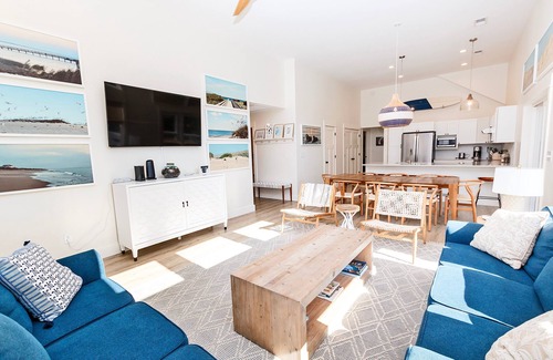 Duck Casa | Oceanside- Private Pool, Dogs Welcome-OD2, Sea Dog Escape