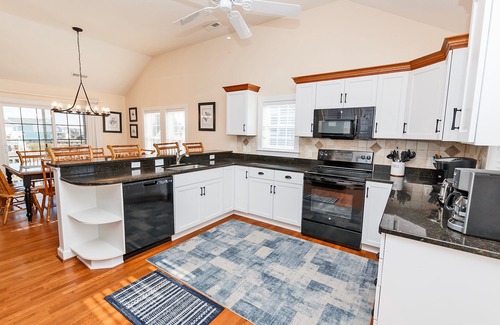 Ocean Hill Casa | Oceanside, Private Pool, Community Amenities, Hot Tub, VOH94, Knot A Problem