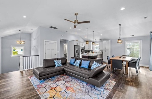 Ocean Hill Casa | Oceanside, Private Pool, Hot Tub, Close to Lighthouse, Community Amenities, VOH23, The Strandhaus