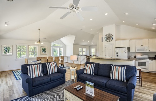 Ocean Hill Casa | Oceanside: Piscina privada, bañera de hidromasaje, sala de juegos, se admiten perros Sábado a sábado