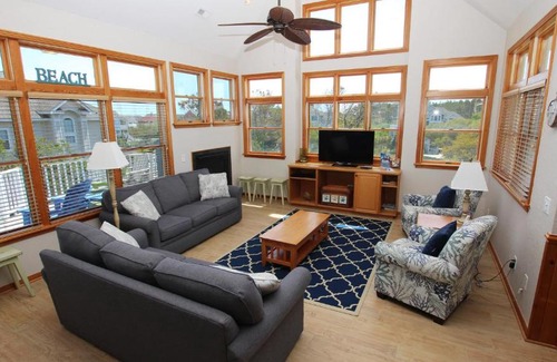 Pine Island Casa | Oceanside, Private Pool, Volleyball, Screened porch, PI61, Without a Porpoise