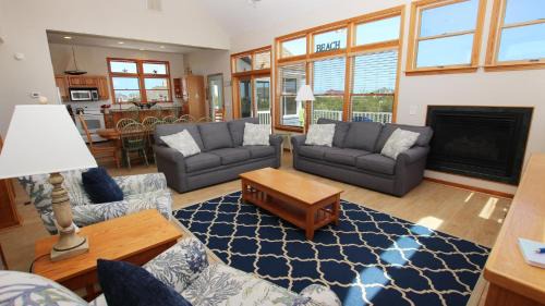 Pine Island Casa | Oceanside, Private Pool, Volleyball, Screened porch, PI61, Without a Porpoise