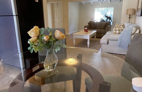 East Fort Lauderdale Villa | Apartamento de dos habitaciones, dos baños, piscina climatizada y jacuzzi - Lauderdale by the Sea
