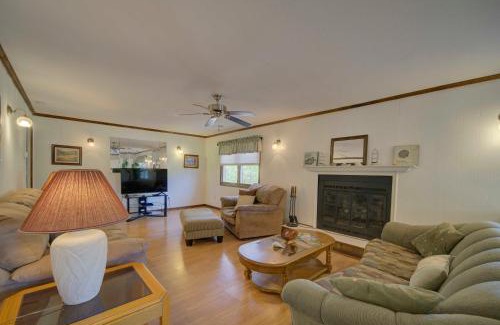 Carova Beach Casa | Oceanside, Wild Horses, 4x4 area, Secluded, 4x2330, Wild Horse Landing
