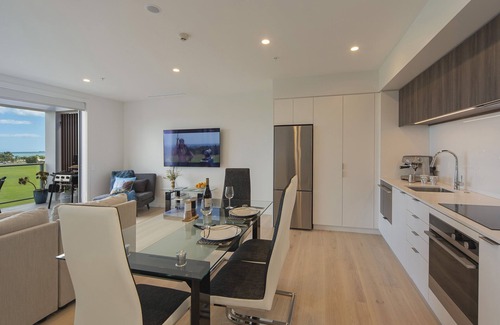 Tahunanui Apartamento | Oceanview Apartment with access to Spa pool and Swimming pools