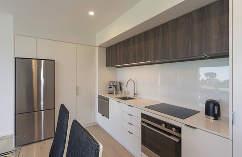 Tahunanui Apartamento | Oceanview Apartment with access to Spa pool and Swimming pools