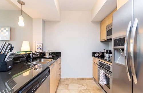 Sunny Isles Beach Complejo | Oceanview Apt at Marenas Resort, Sunny Isles Beach with Direct Beach Access!