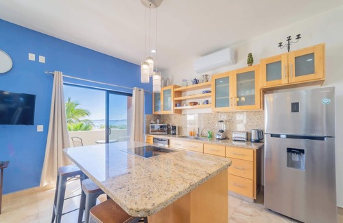 La Ventana Condominio | Oceanview condo w Resort amenities, Steps to Beach