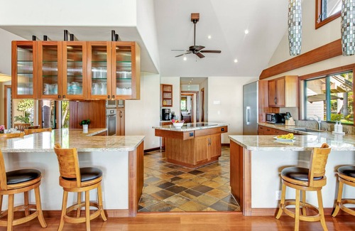 Kamuela Casa | Oceanview Estate w/ Pool/Spa, Tennis Court, Fitness Pavilion & AC: Olomana Hale