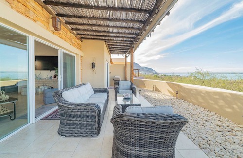 La Paz Casa | Oceanview Home Puerta Cortes, Golf Cart Included!