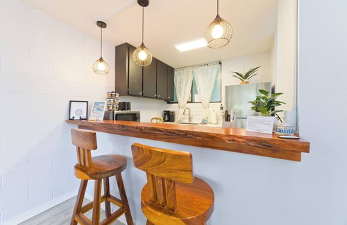 Hilo Condominio | Oceanview Mauna Loa Shores Kai Ekahi #201 Remodeled next to Carlsmith Beach Park