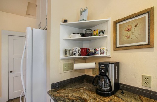 Albion Casa | ¡NUEVO LISTADO! Propiedad con vista al mar con jacuzzi privado, WiFi gratis, cable, parrilla