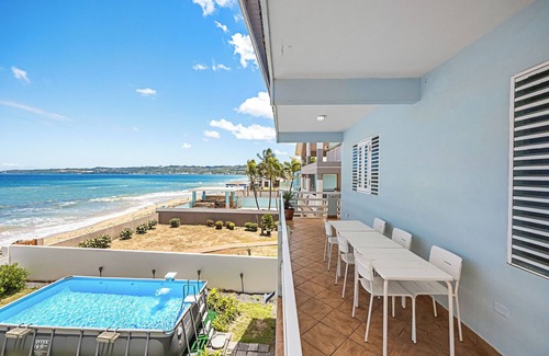 Espinar Apartamento | Oceanview Retreat with Pool and Parking