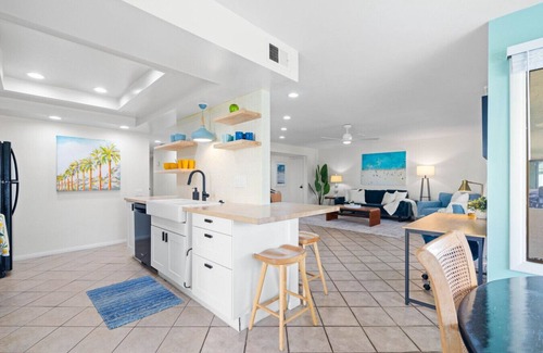 Solana Beach Condominio | Oceanview Solana Beach Getaway with Pool & Hot Tub