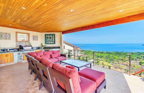 Playa Hermosa Villa | Oceanview Villa - Infinity Pool - Gated Community