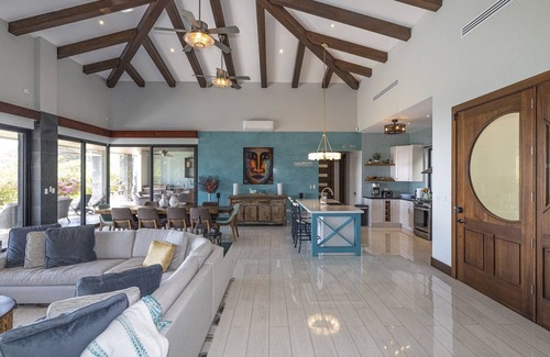 Playa Hermosa Casa | Oceanview Villa - Infinity Pool - Gated Community