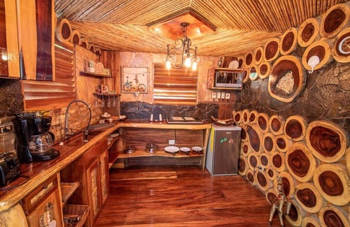 Tamarindo Cabina | Ocho Artisan Bungalows - Adults only