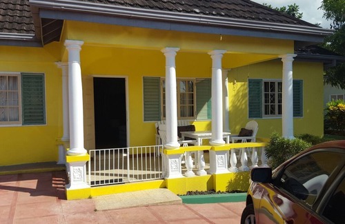 River Oaks Villa | Ocho Rios Almond Tree Villas