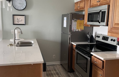Ocean Isle Beach Condominio | Labor Day discounted 4-day stay available Ocean Front-steps to sand ,sun and fun