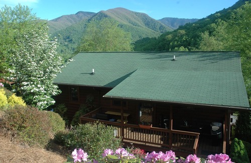 Maggie Valley Cabina | APERTURA DE VERANO / OTOÑO ... MT. VISTAS, AMPLIO APARCAMIENTO PLANO, GARAJE ADJUNTO