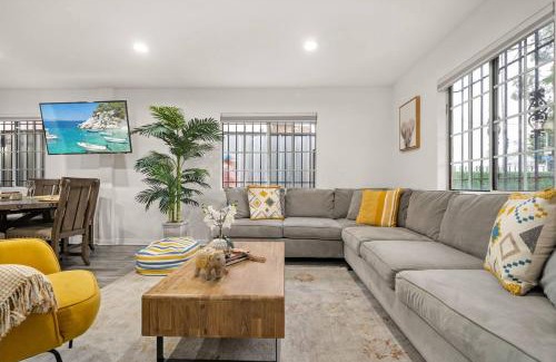 Los Angeles Casa | October Sale! 35 Off - Avalon Bnb