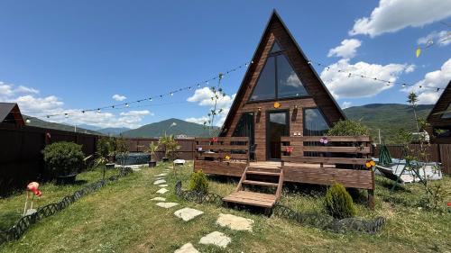 Tsilkani Chalet De Esquí | Oda Riverside Cottages