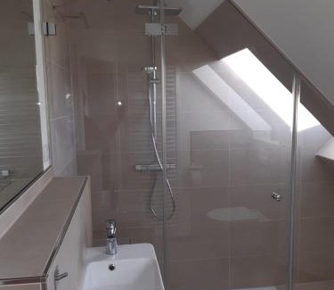 Neulewin Apartamento | Oderbruch Ferienwohnung Am Speicher