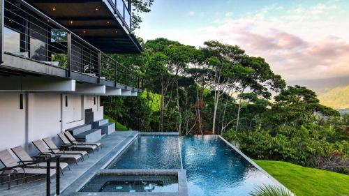 Dominical Cama Y Desayuno | ODYSSEY Boutique Hotel