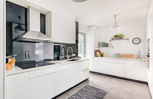Oeiras Apartamento | Oeiras Elegant Retreat with Pool
