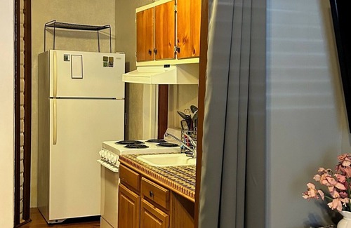 Historic Old Northeast Apartamento | Off-street Parking - Walkable Downtown, Restaurants, Museums & Waterfront
