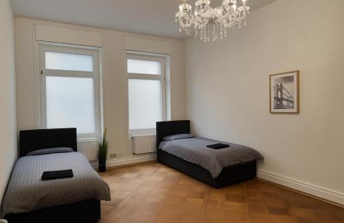 Offenbach am Main Apartamento | Offenbach 200m2 12 Personen O1