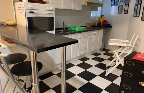 Sevilla la Nueva Cabaña | Oferta medias/largas estancias.. Contactanos!