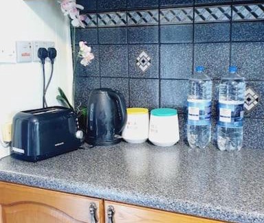 Fieldway Casa | offering cheerfull and spacious rooms throught this 3 bed room semi detached house with large garden and off-street parking.