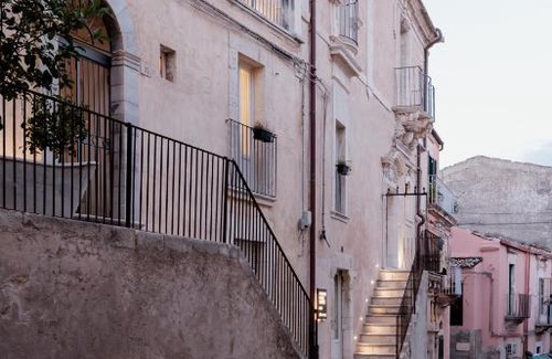 Ragusa Casa | Officine degli Aromi