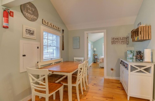 Ogunquit Cabaña | Ogunquit Footbridge Beach, sleeps 6, outdoor shower & fireplace, smoke free home