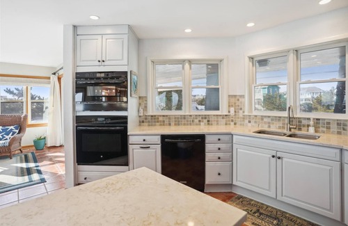 Ocean Hill Casa | OH-10 "Sand Dune Sunrise" Saturday-Saturday Private Pool! Oceanfront