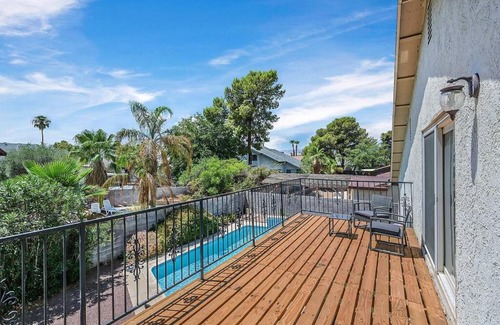 Spring Valley Casa | Oh My gosh! Look at this one!