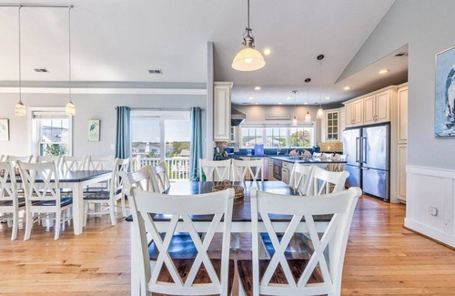 Sandbridge Casa | Oh, los lugares a los que irás | 56 pies de la playa | Piscina Privada, Tina Caliente