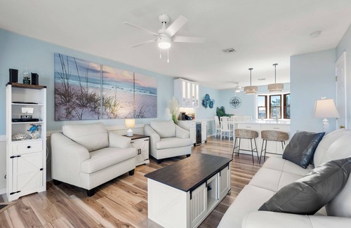 Nags Head Casa | Ohana: Oceanfront Townhouse, Shared Pool