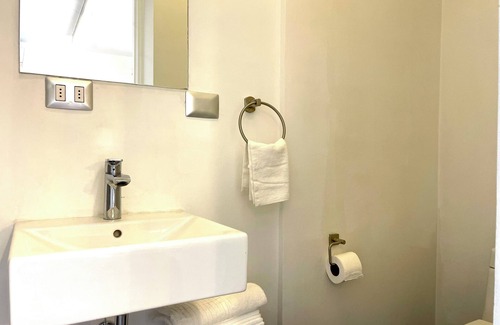 Barrio Italia Apartamento | Ohl House, Boutique Home Stay