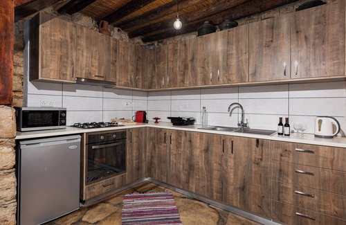 Lofou Casa | Oinoessa Traditional Boutique Houses