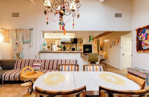 Ojai Casa | Ojai Valley East End Chic Ranch Home & Orchard en 3 acres con hermosas vistas de 360 ​​grados