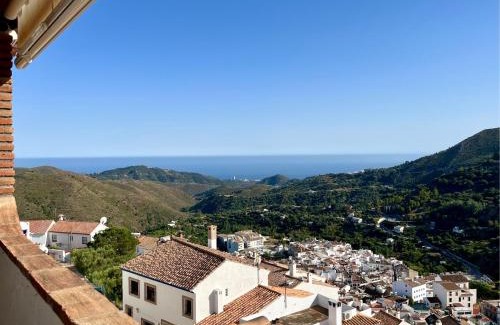 Ojen Apartamento | Ojen Penthouse