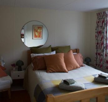 Okains Bay Casa | Okains Bay West Peak Cottage