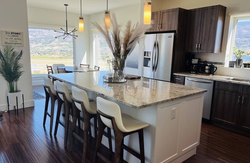 Okanagan-Similkameen Casa | Okanagan getaway in the middle of a vineyard and an Estate Winery