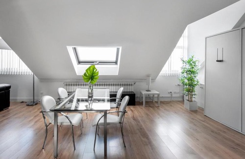 La Coruna Old Town Apartamento | Oktheway Loft Maestranza