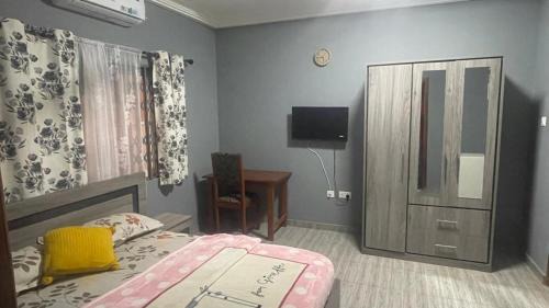 Accra Casa | Okyeame Memorial Guesthouse - Royal Stayokay