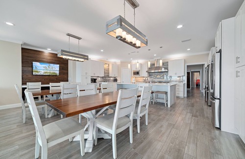 Gulf Shores Casa | Ola Vista Game Room/Pool/Theater close to heart of Gulf Shores FREE Activities and Golf
